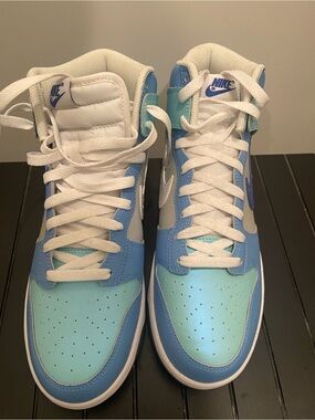 Nike Dunk High-Top “I Got Next”in Light Blue and Teal Accent